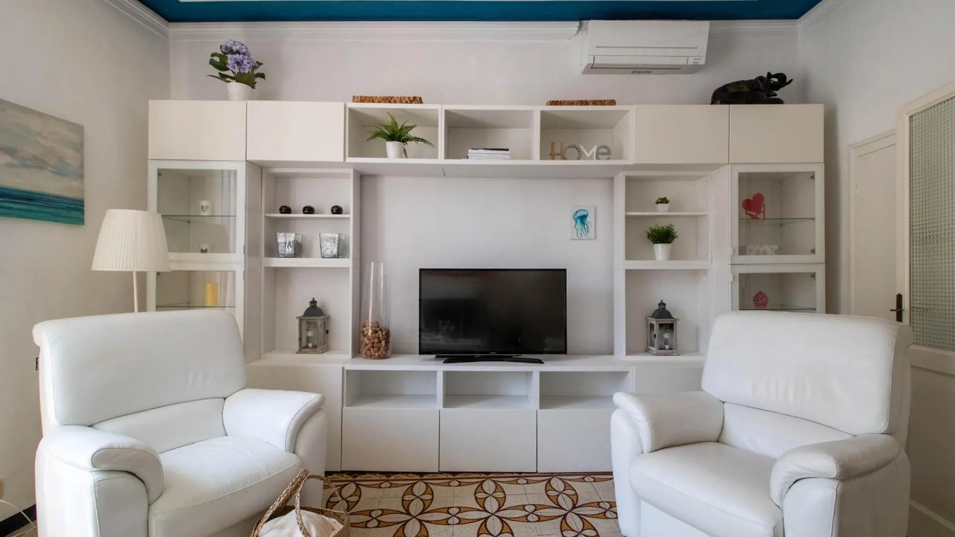 Apartment Blue By Portofinohomes